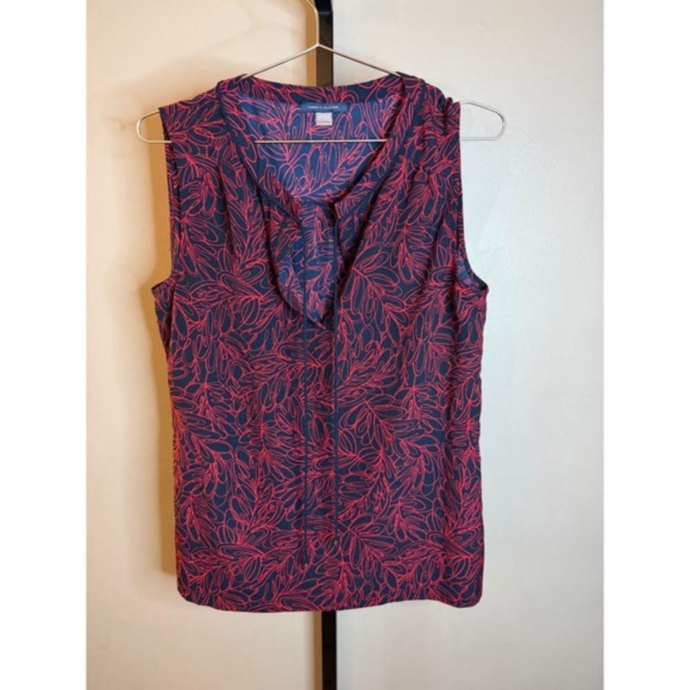 Tommy Hilfiger Navy Blue Red Leaf Print Sleeveless Tie Neck Blouse Large